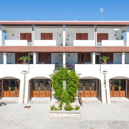 Complesso Delle Antiche Rotte Aparthotel Андрано Екстериор снимка