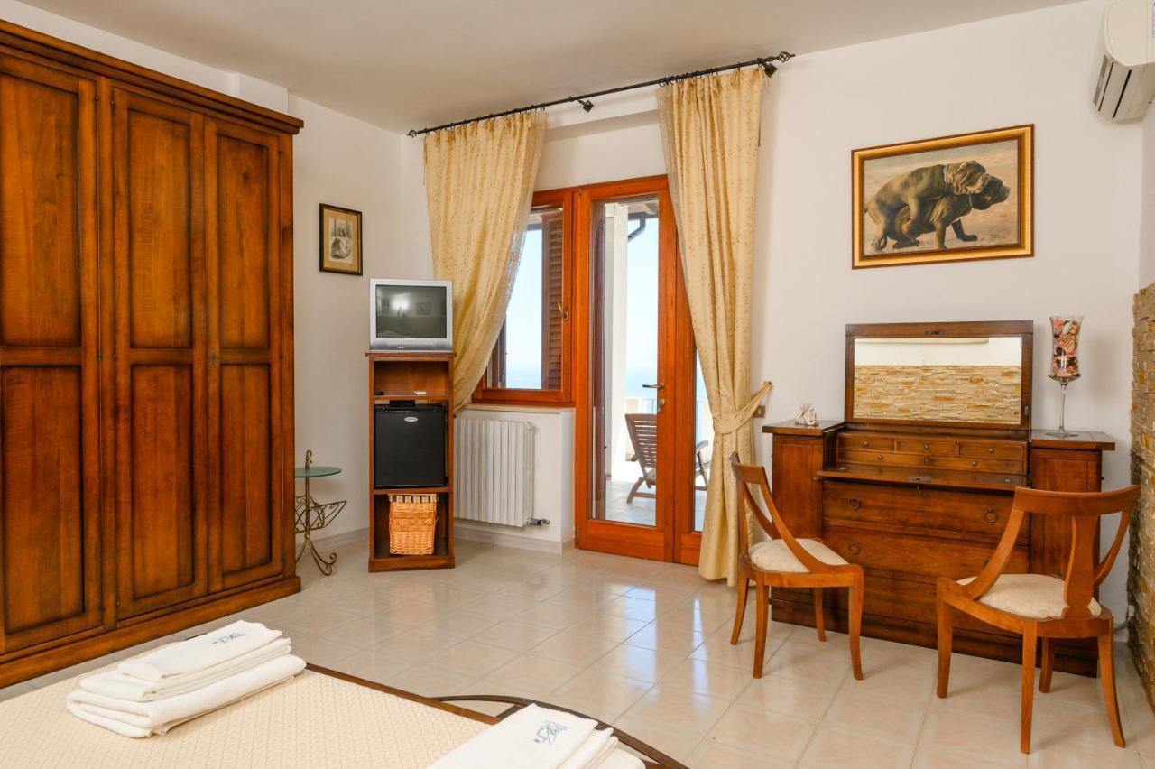 Complesso Delle Antiche Rotte Aparthotel Андрано Екстериор снимка